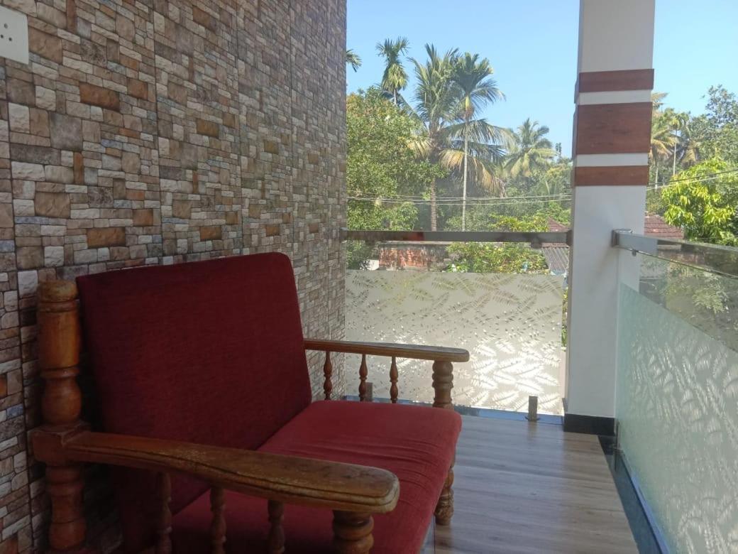 Dayout Regency Alappuzha Exterior foto