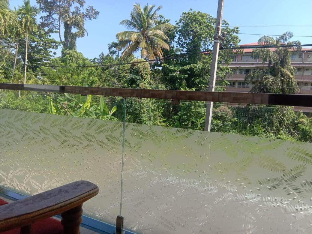 Dayout Regency Alappuzha Exterior foto